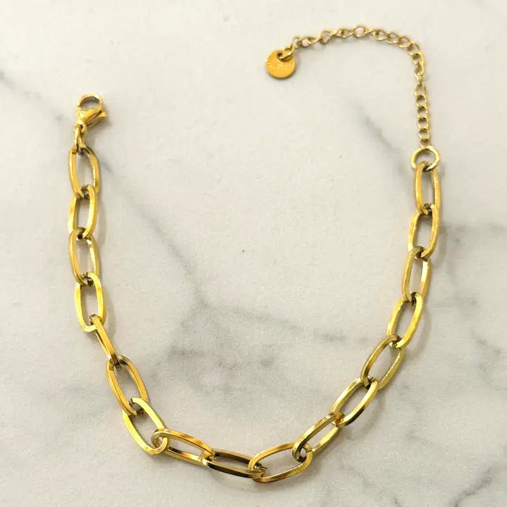 Gold link chain bracelet