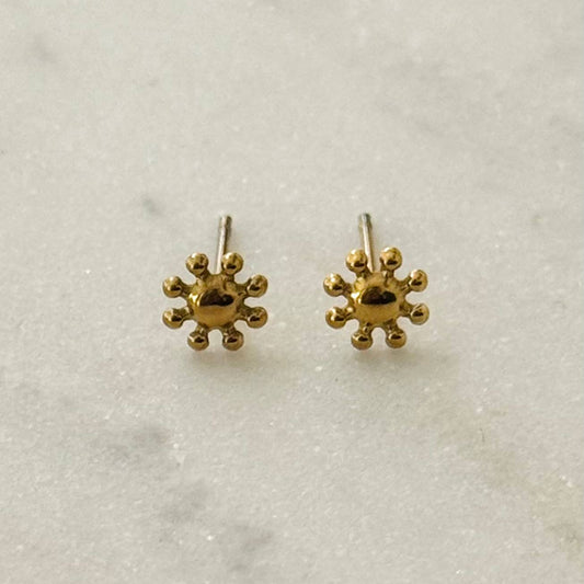 Splash stud earrings