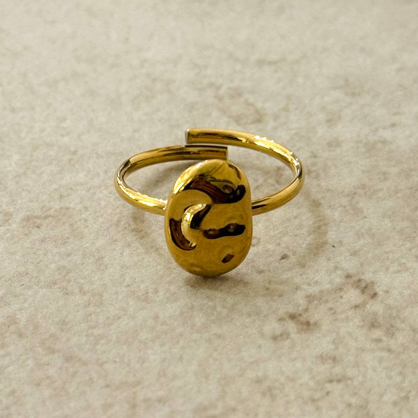 Adjustable bean ring