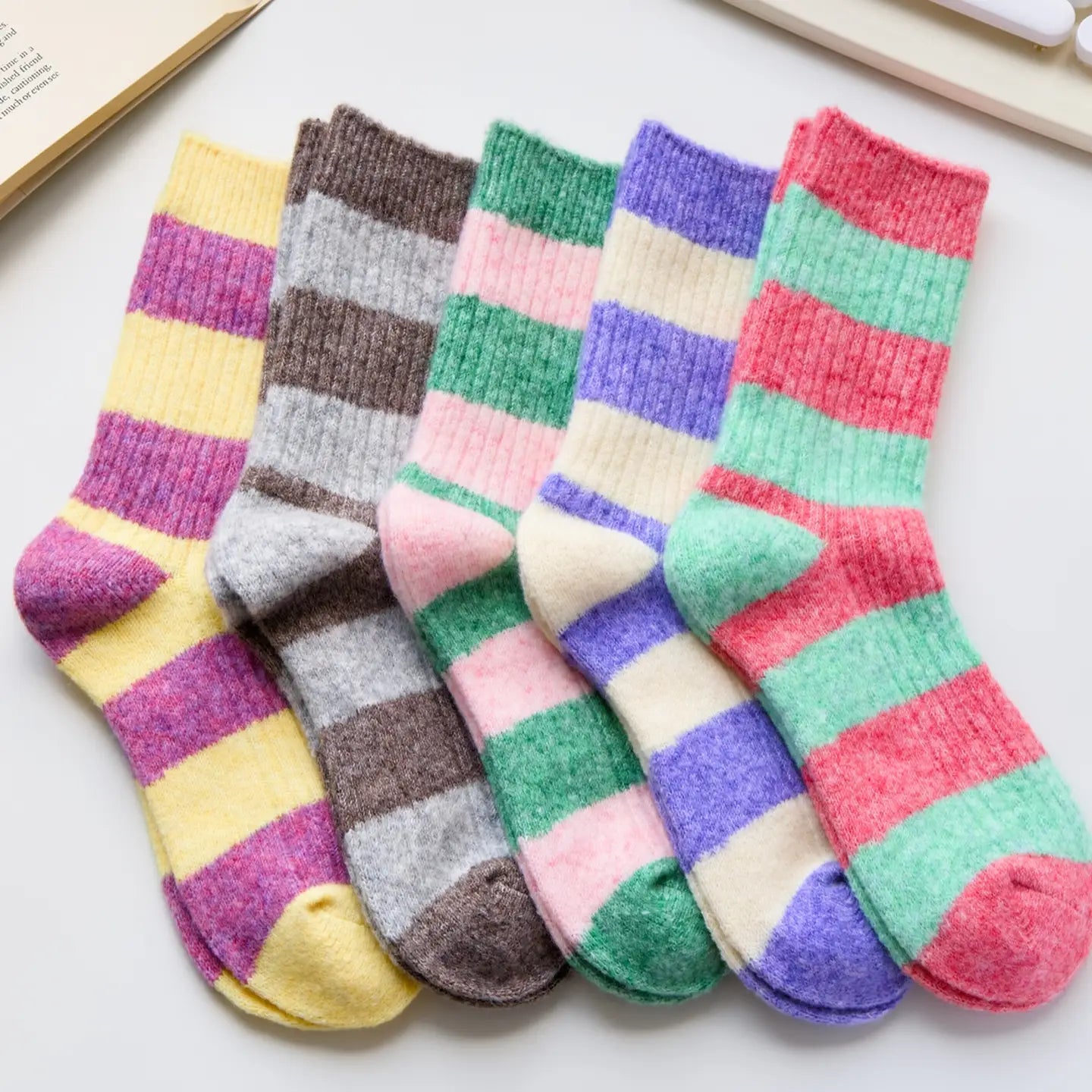 Cashmere and wool stripy socks