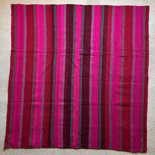 Peruvian frazada rug - No.17