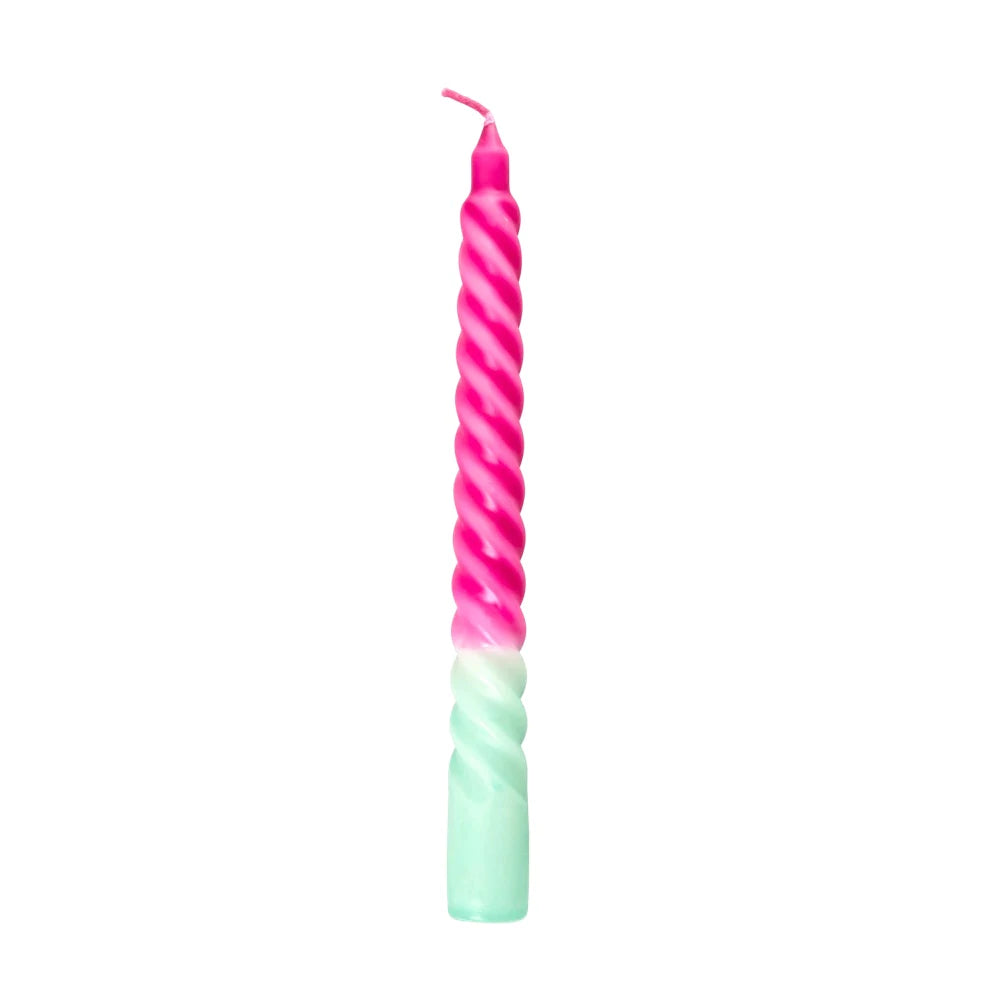 Single twisted candles