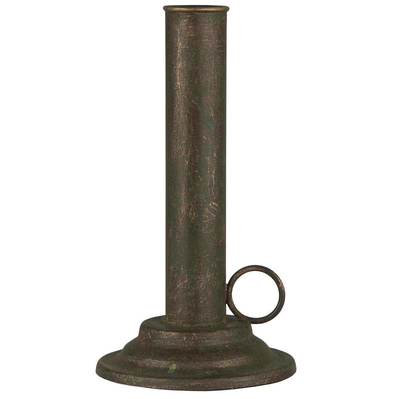 Candle holder with handle