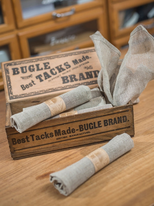 Linen scrim cloth